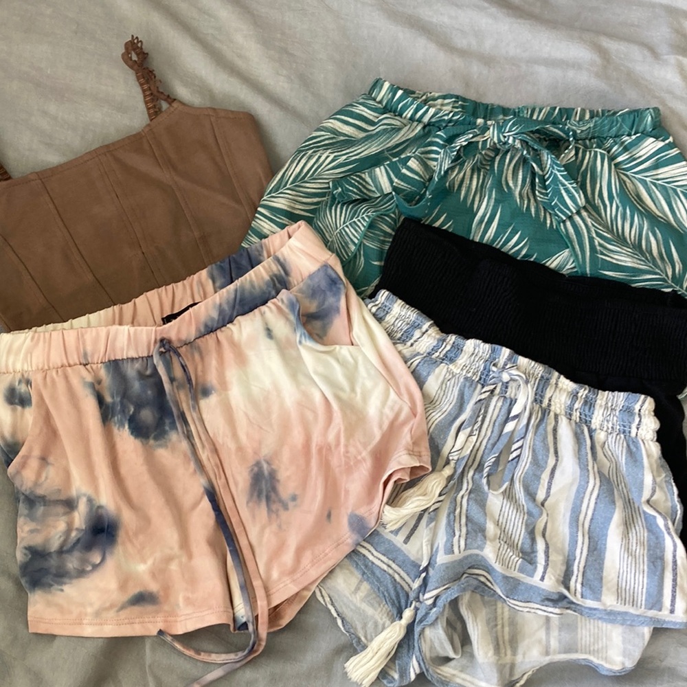 JEANS WAREHOUSE girls clothes size S-XL bundle